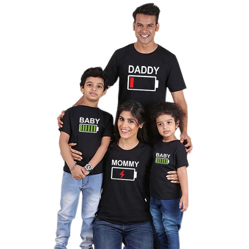 family matching clothes family 