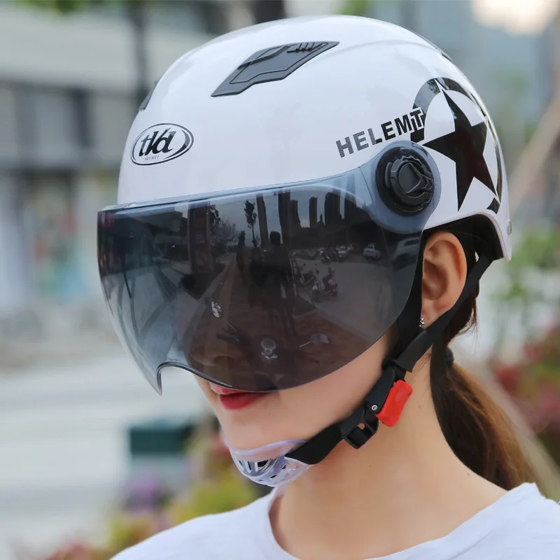 bike helmet with visor