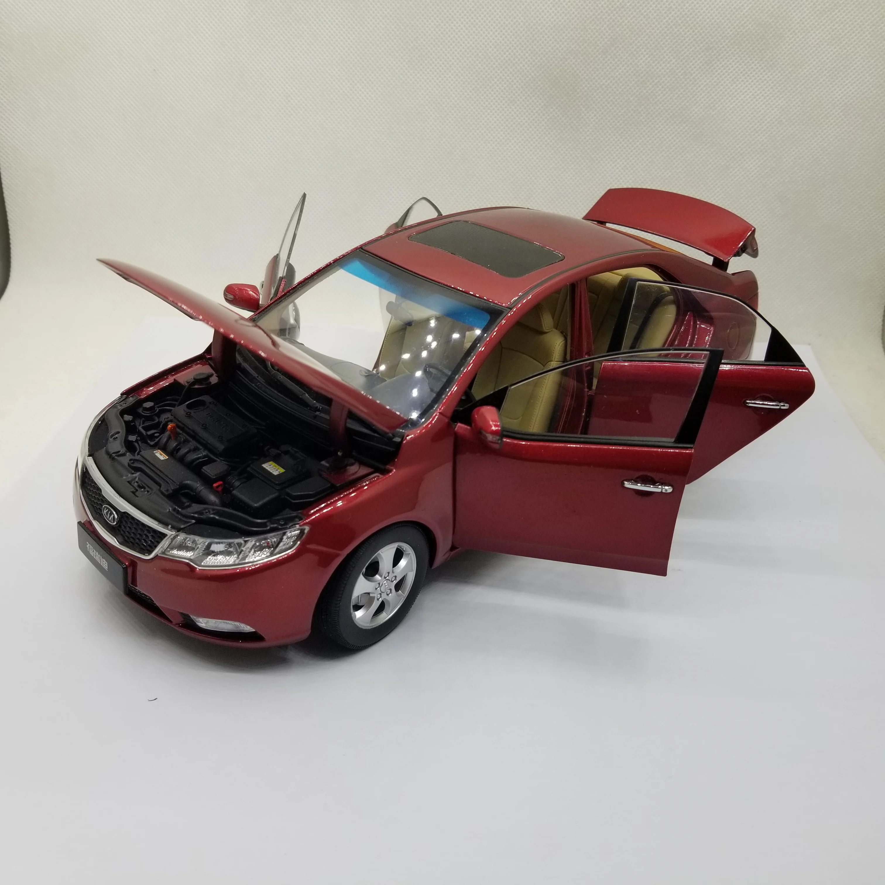 kia cerato diecast