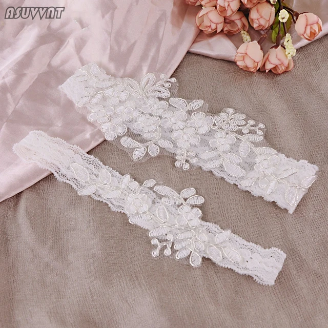 leg garter white