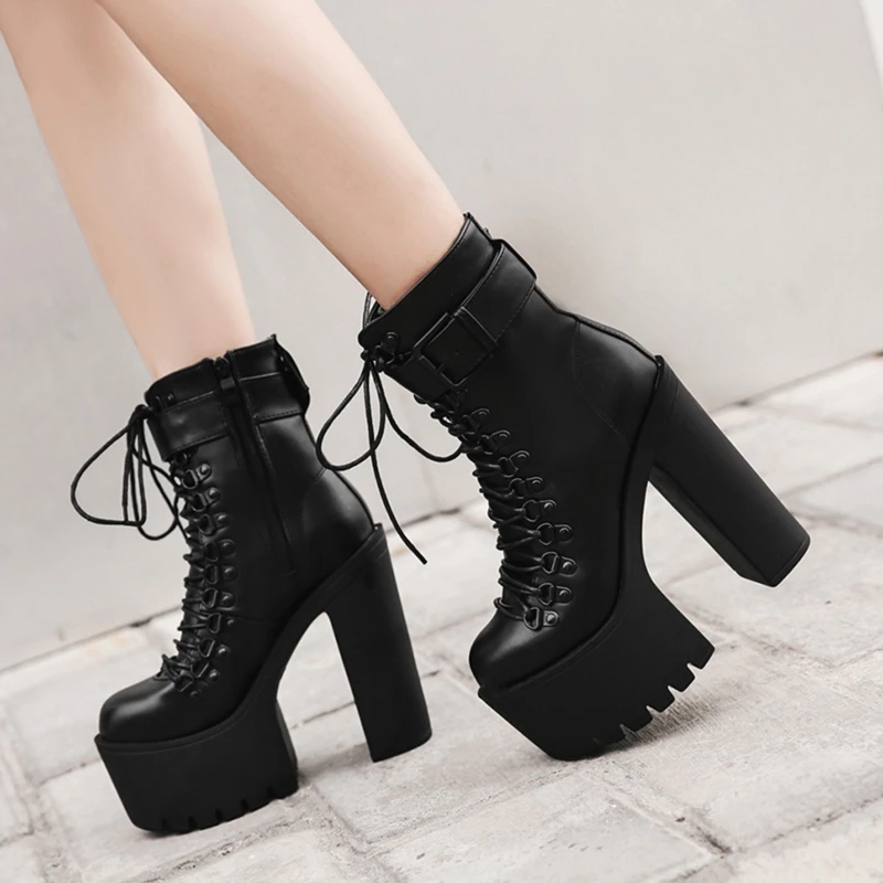 womens black boots with heel