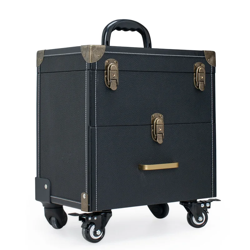 beauty case with wheels