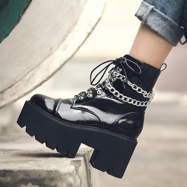 black boots chunky heel platform
