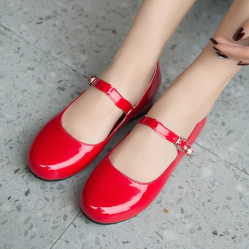 ladies red mary jane shoes