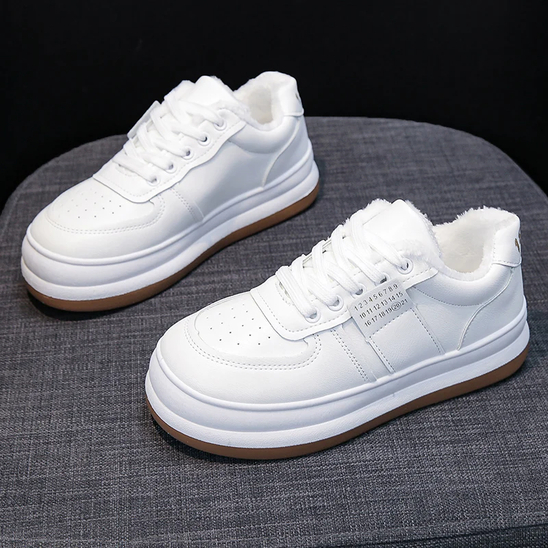 Thick tennis shoes Clearance