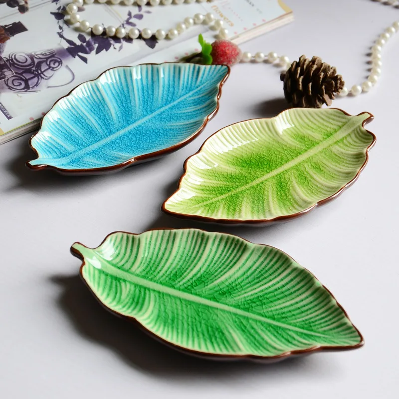 ceramic leaf dish