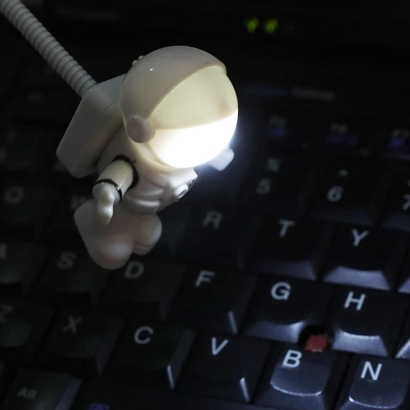 astronaut usb night light