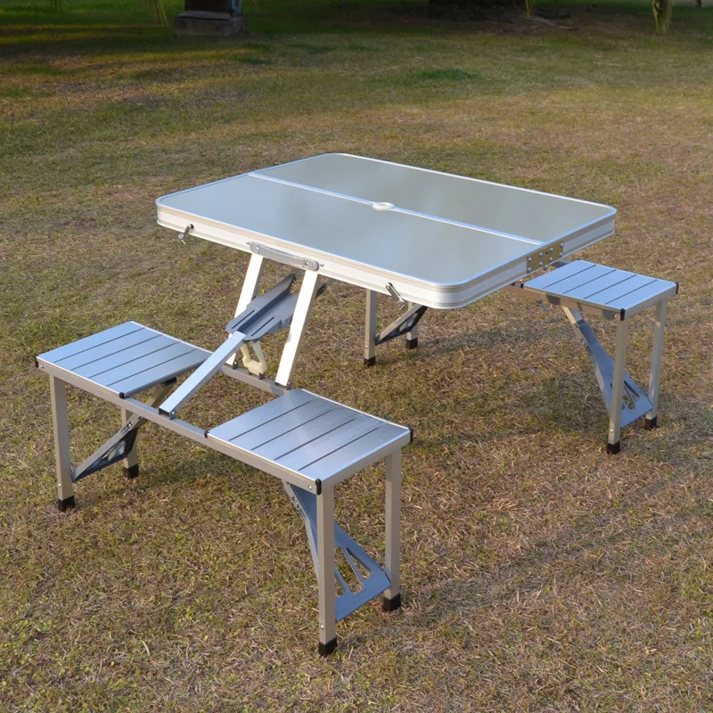 folding deck table and chairs