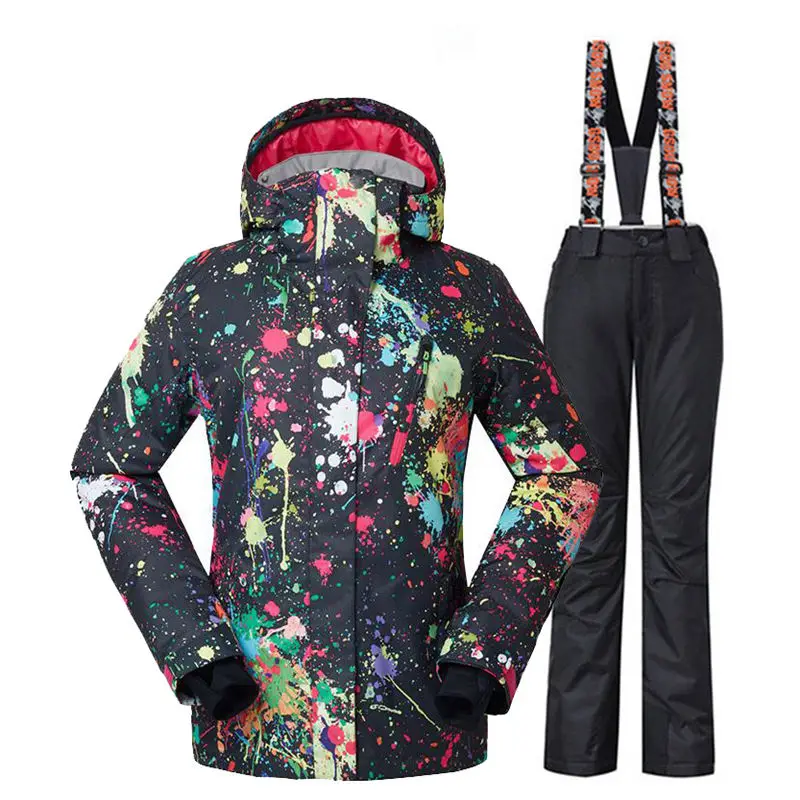 clothes to wear snowboarding