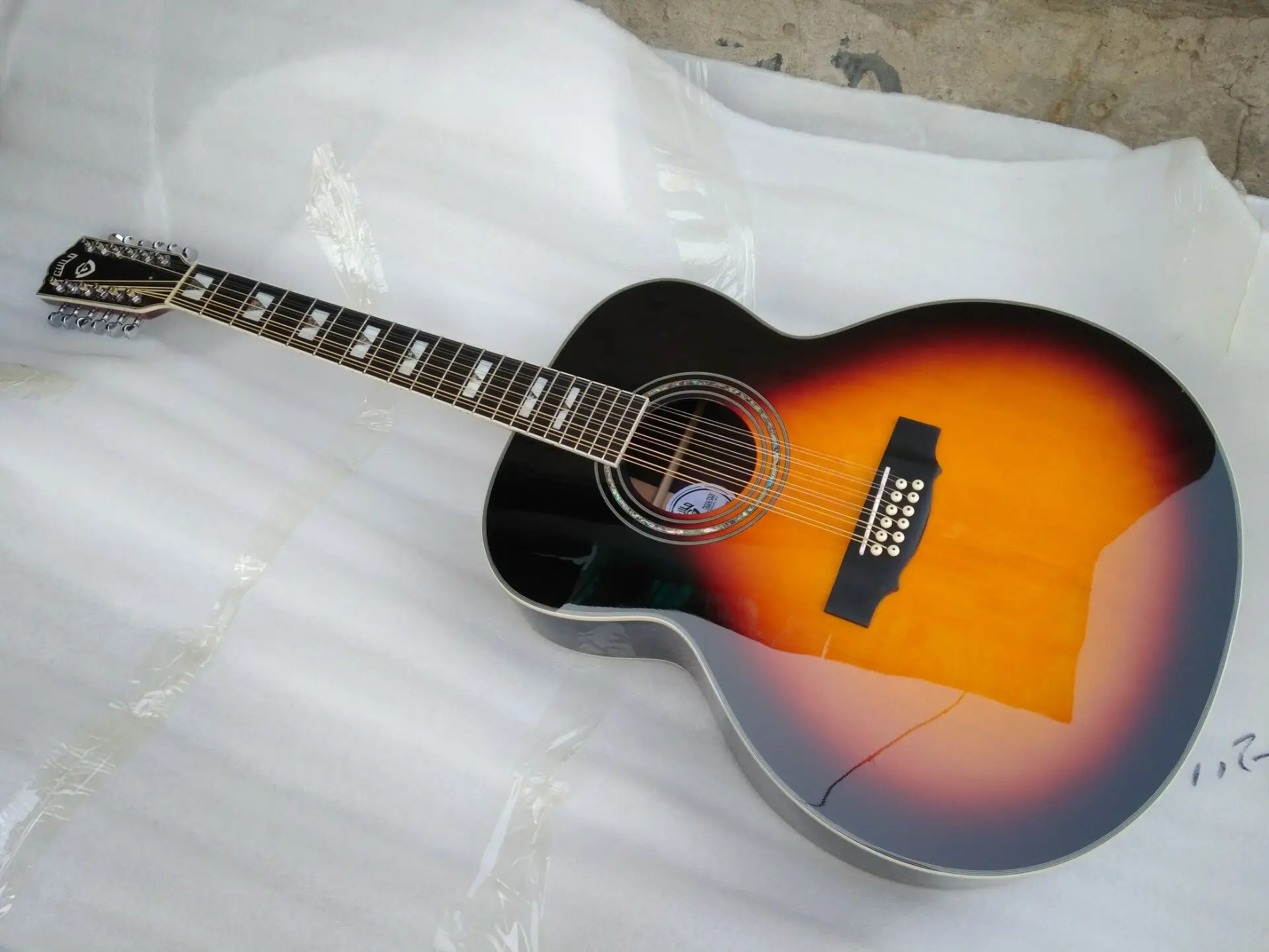 electric acoustic guitar sunburst