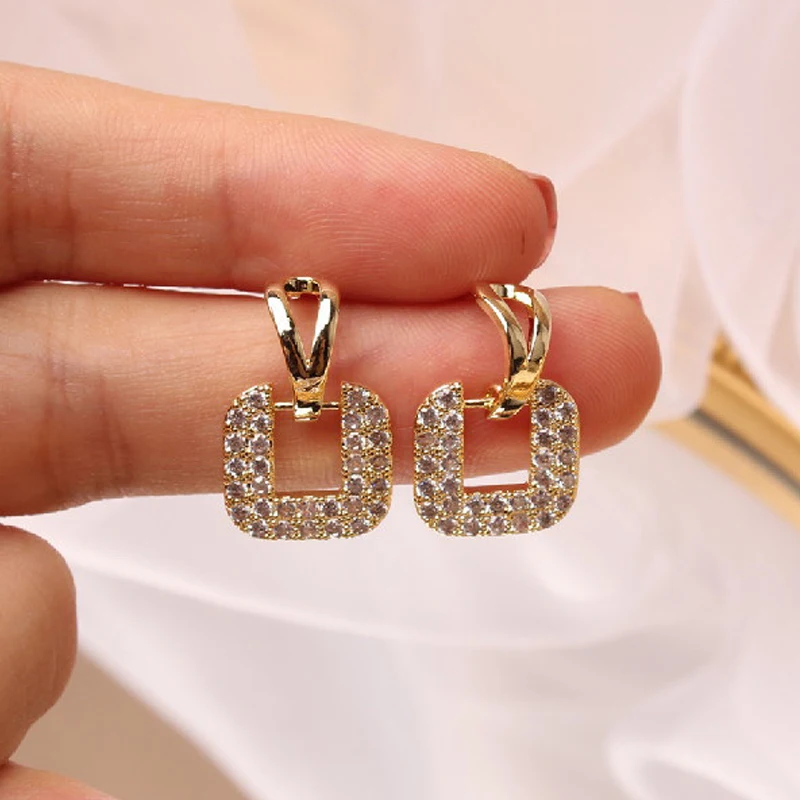 Hot Sale Exquisite Gold Color Leaves Circle Stud Earrings For Women AAA Zircon Shiny Rhinestone Earring Wedding Birthday Jewelry-animated-img