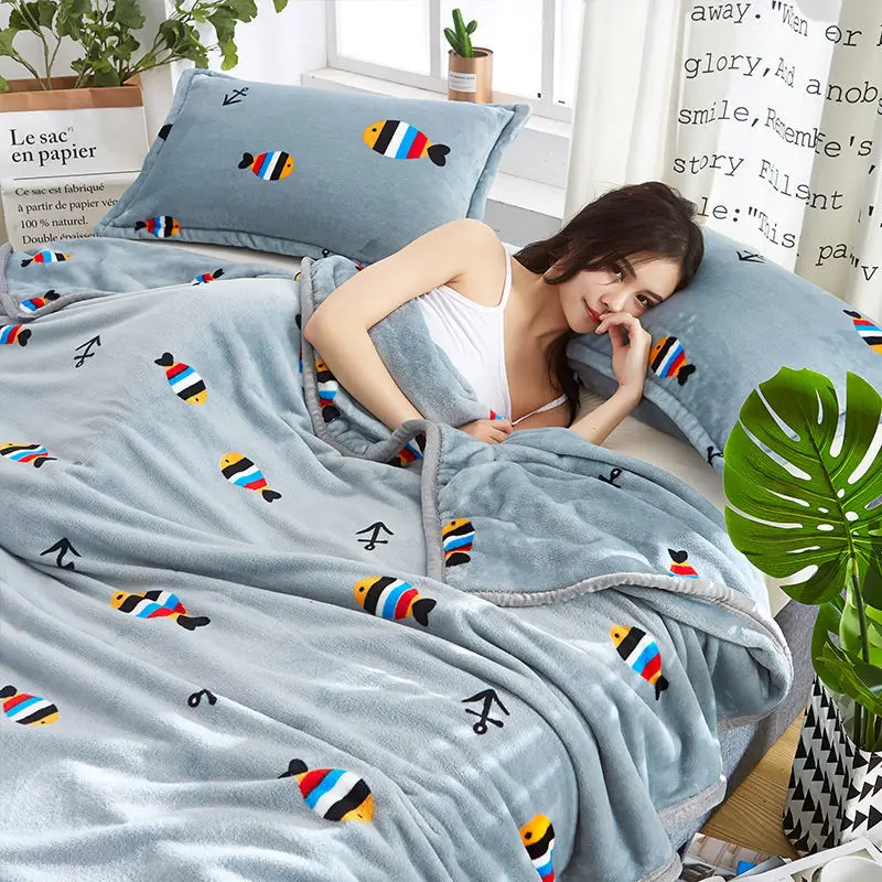 Winter flannel thickened woolen blanket 