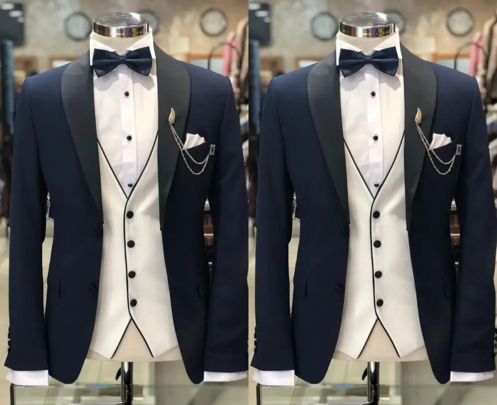 wedding suits for groom and best man