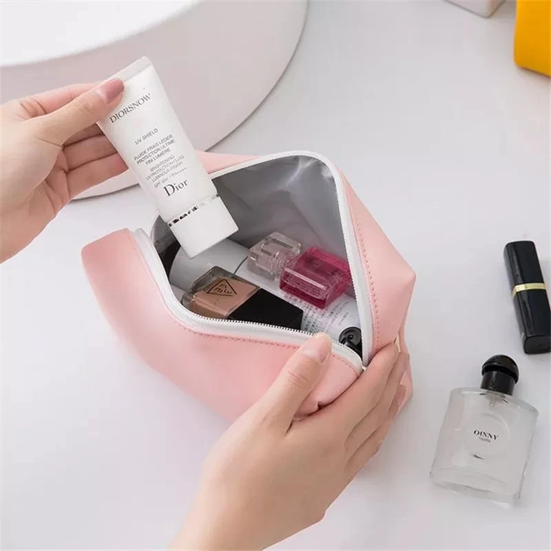 cute toiletry bolsas