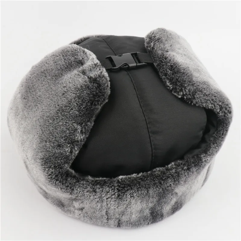 Soviet Badge Russia Ushanka Hat 