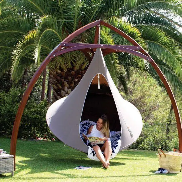 swinging garden chair b and q