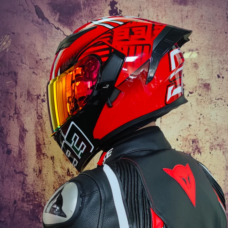 full face helmet with speakers