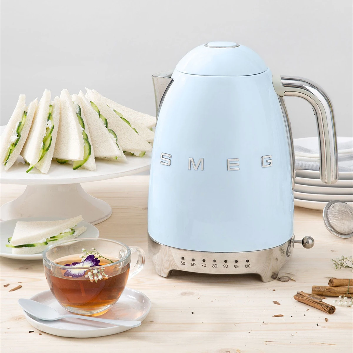 very smeg kettle