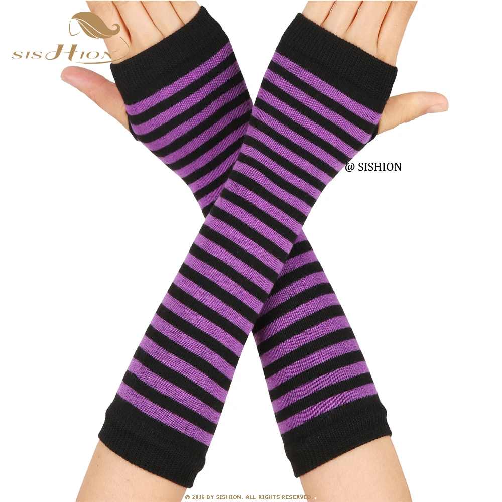 purple striped gloves