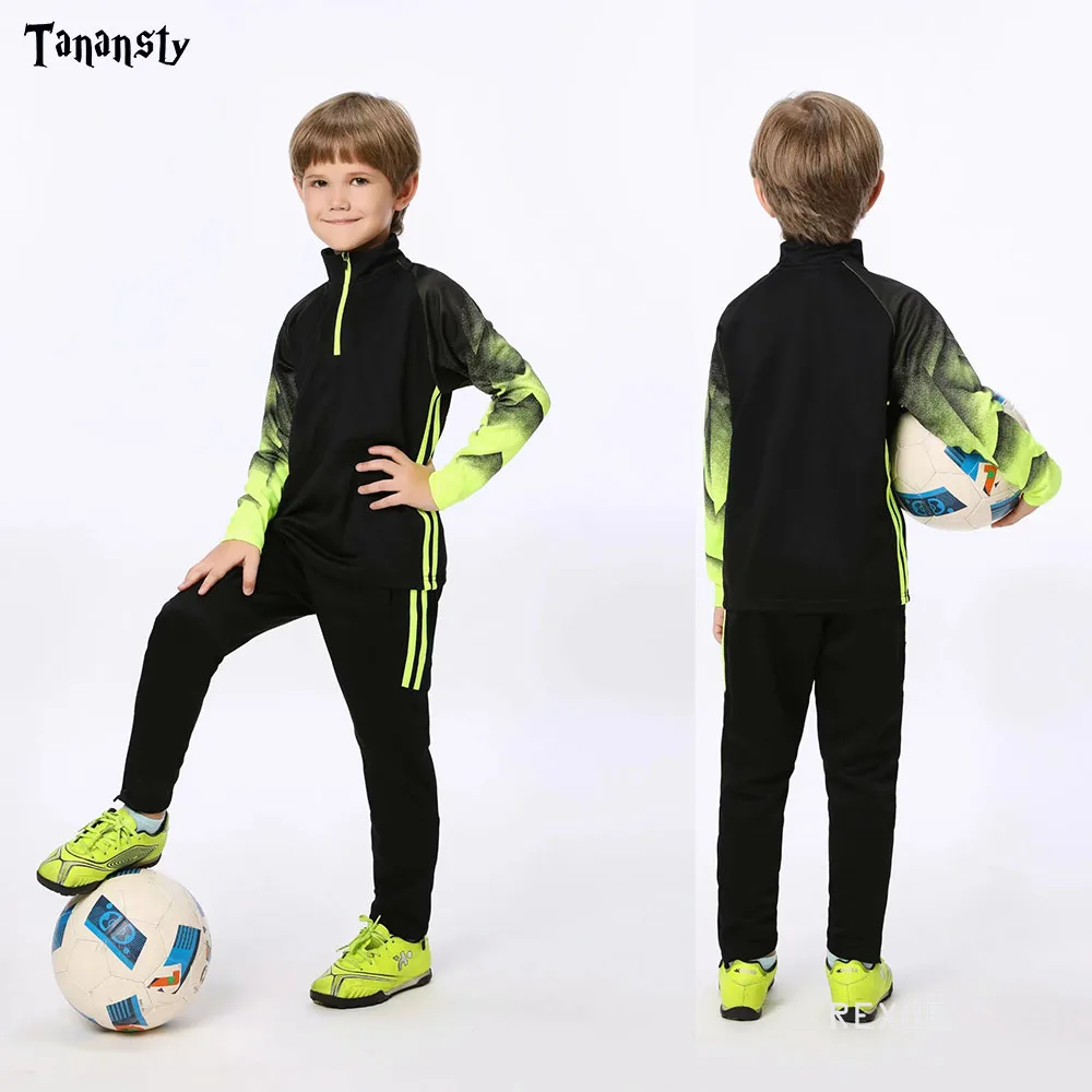 Boys football training tracksuit Clearance
