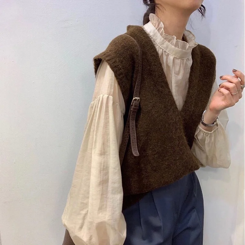 Model Korean-Style Sleeveless Lazy Sweater