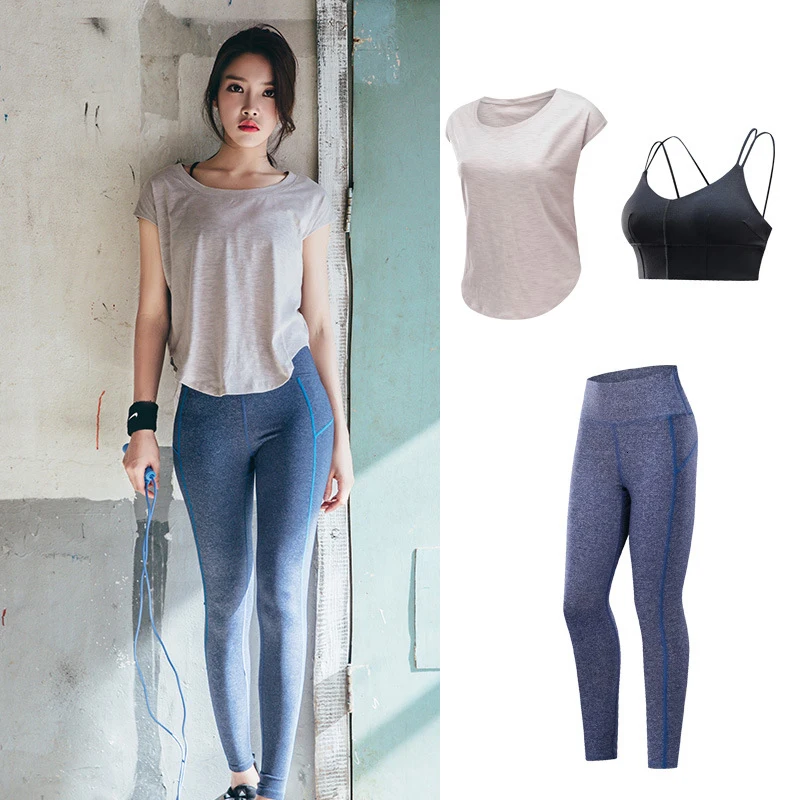 yoga outfit for ladies