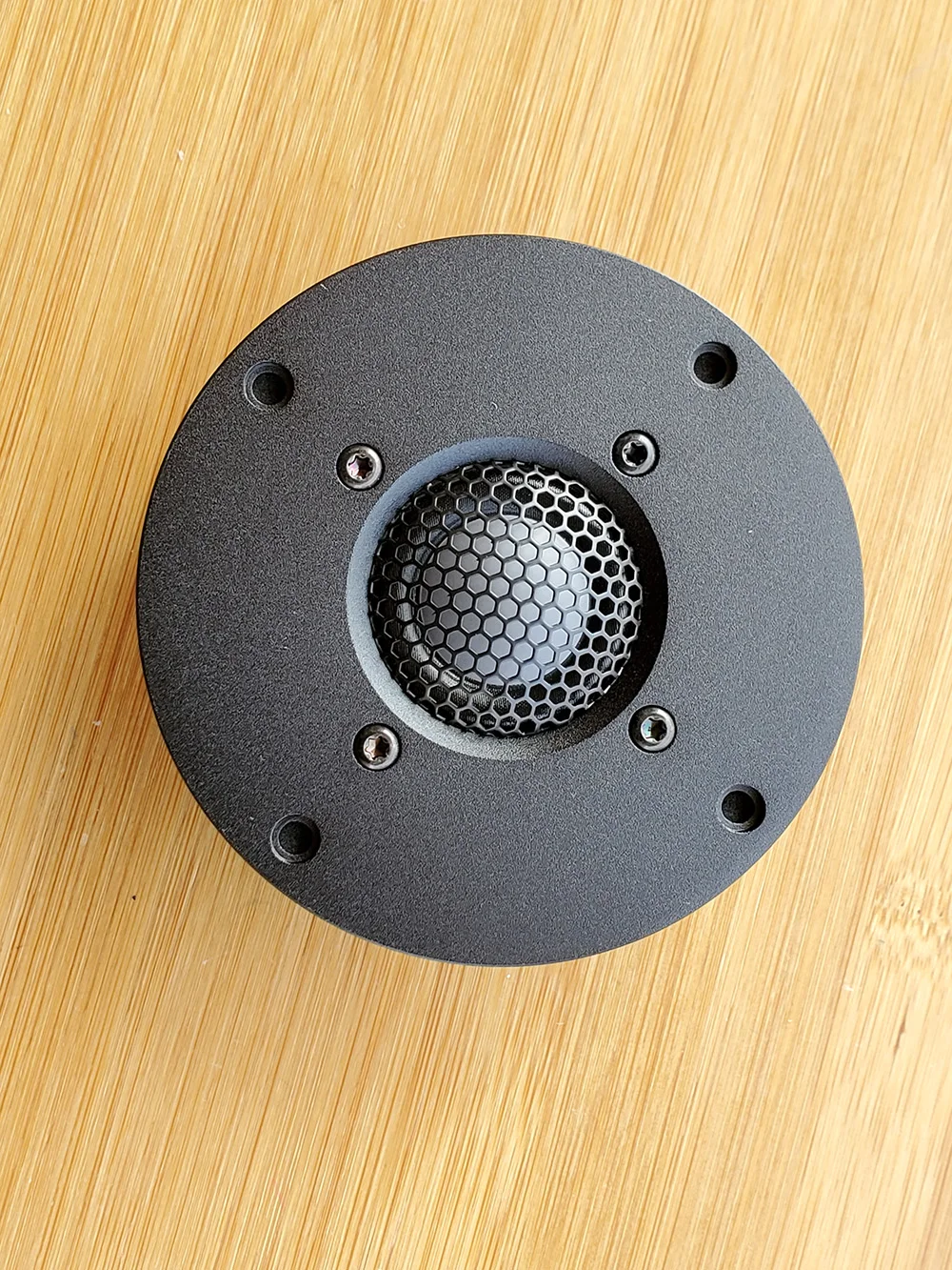 beryllium dome tweeter