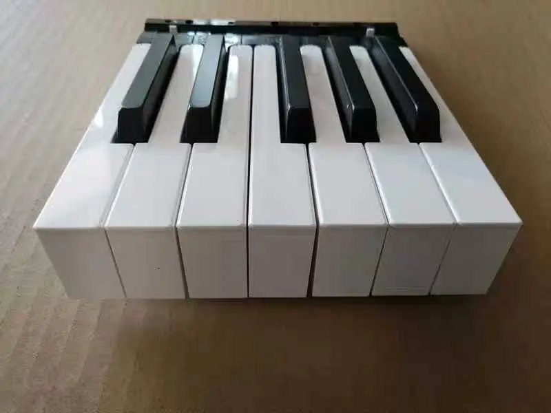 piano yamaha p115