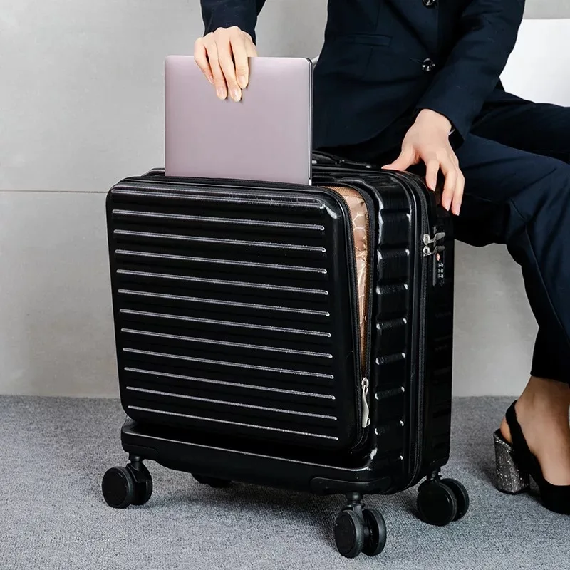 mia toro luggage website