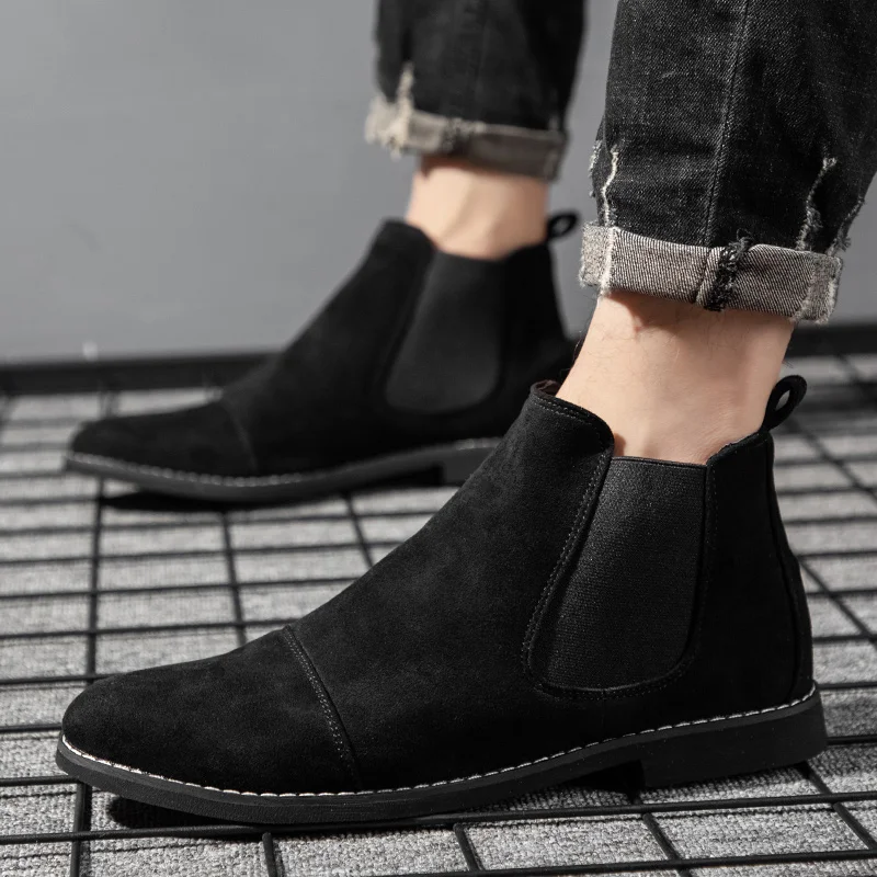 2021 Fashion Yellow Chelsea Boots Men 