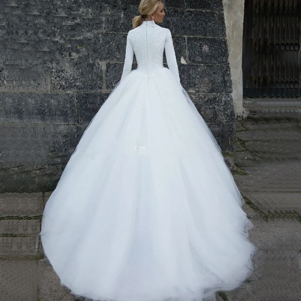 Modest Muslim Long Sleeve Wedding Gown 