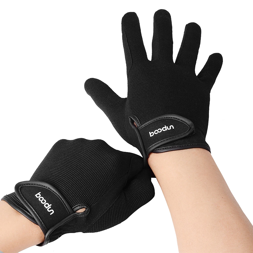 horze riding gloves