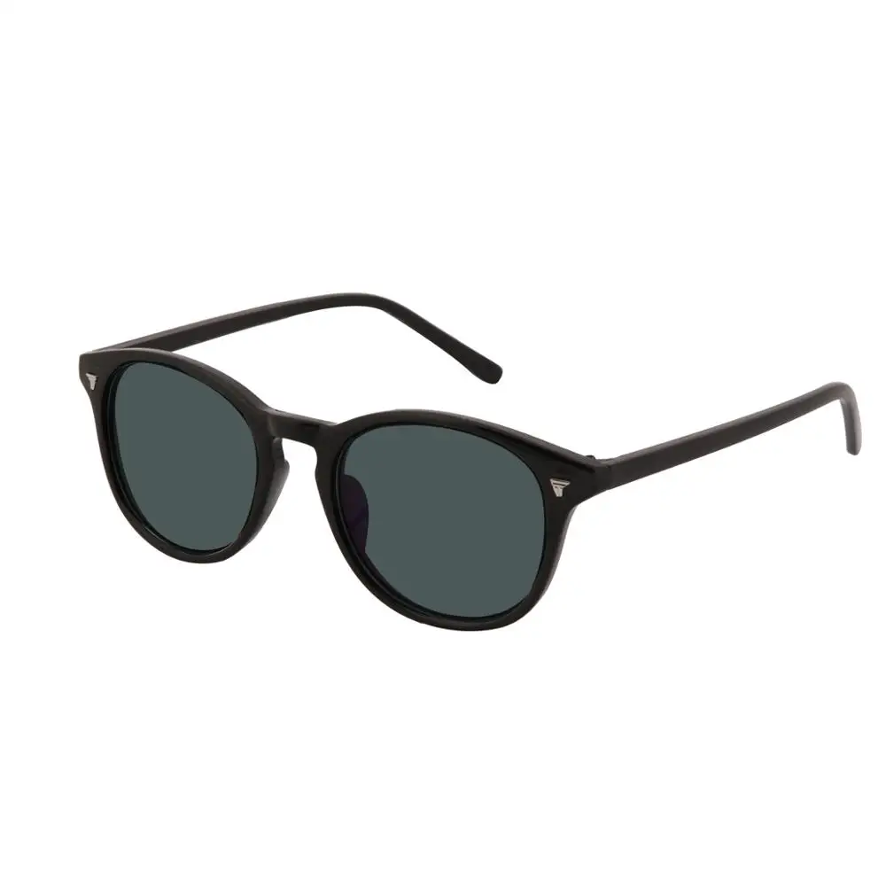 black retro sunglasses