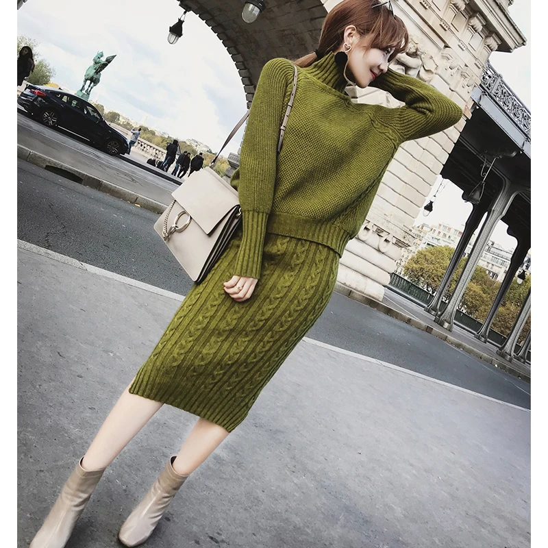 Lady Runway Knitting Skirt Suit