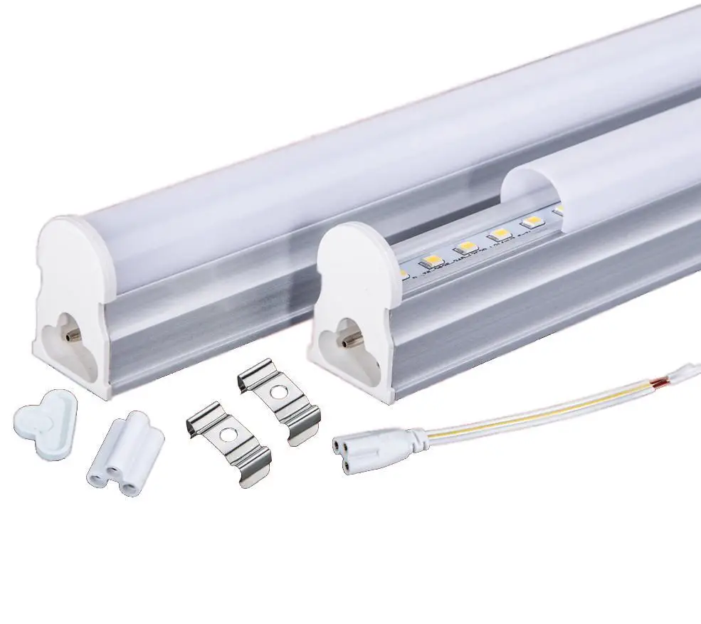 240v fluorescent strip light