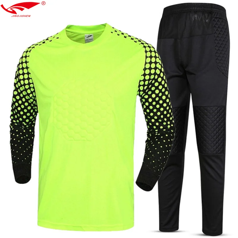 soccer goalkeeper clothing