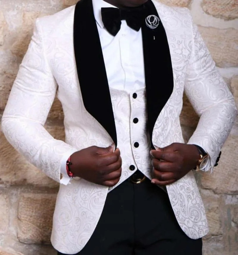 New Style Groomsmen Shawl Lapel Groom Tuxedos Red/White/Black Men Suits Wedding Best Man Blazer (Jacket+Pants+Tie+Vest) C46-animated-img