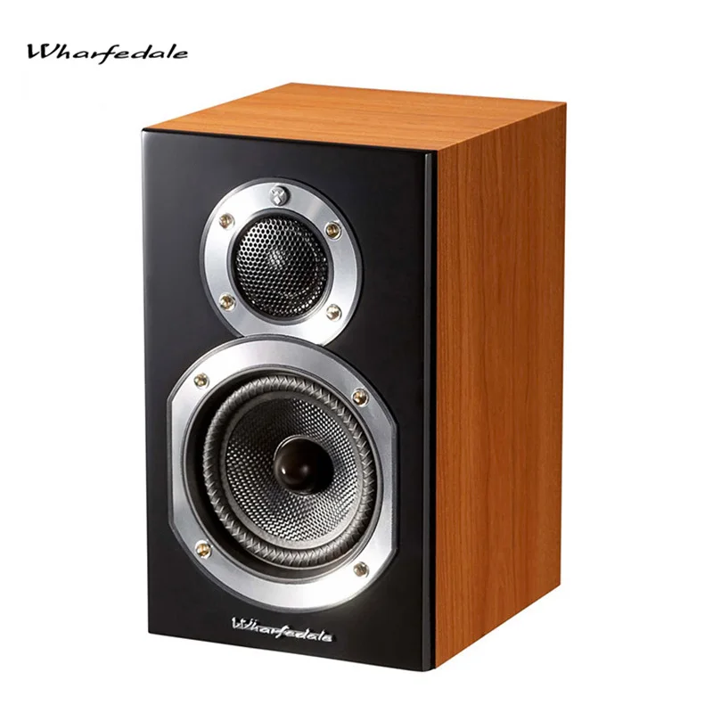 bookshelf speakers for djing