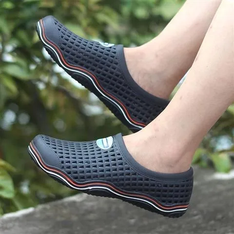 men's plastic slip on shoes