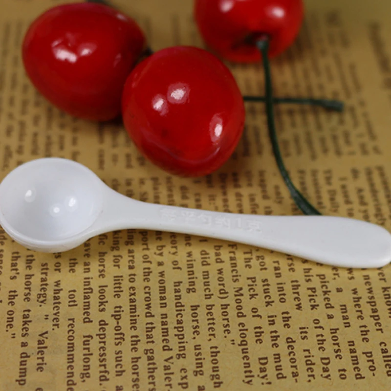 20PCS 1g Plastic 1 Gram Scoops/Spoons For Food/Milk/Medcine Measuring Spoon  ^