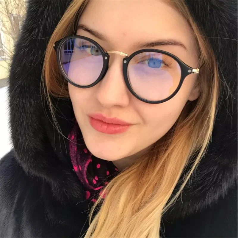 round womens eyeglasses