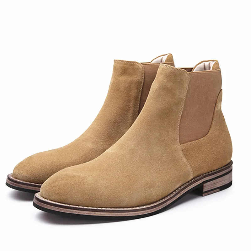 round toe suede boots