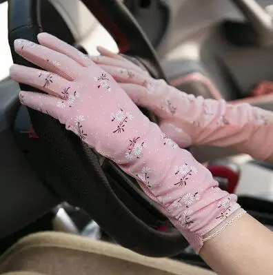 rose lace gloves