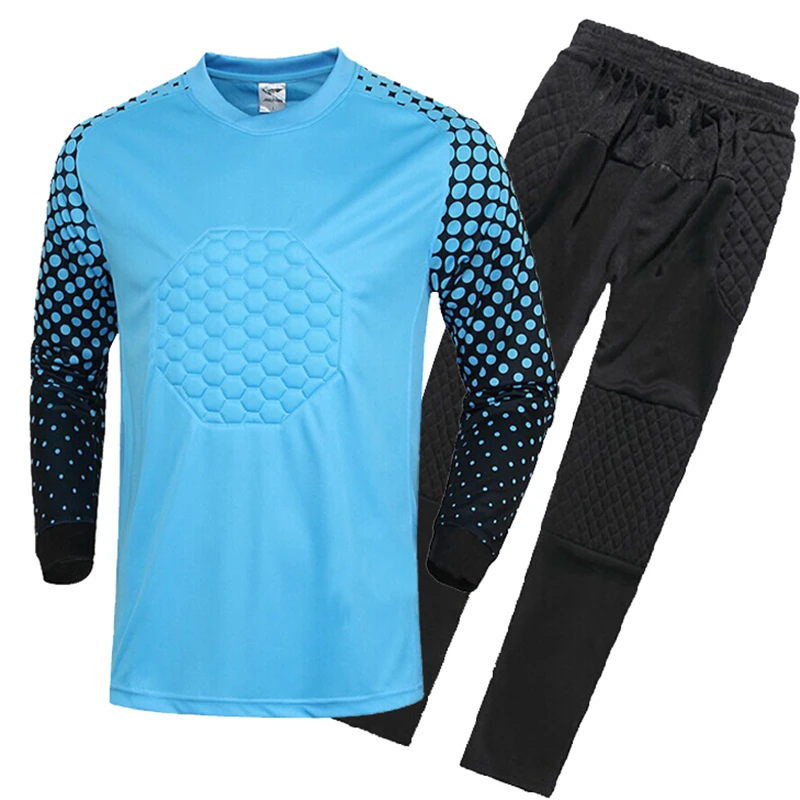 soccer goalkeeper clothing