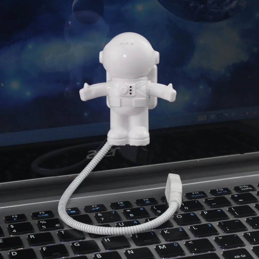 astronaut usb night light