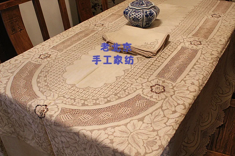 Low Profile of Glorious Gentle Exquisite Full Work Hand Embroidery  Wiredrawn Fine Hook Table Cloth Tablecloth Bed Cover