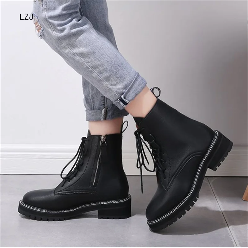 flat shoe boots womens