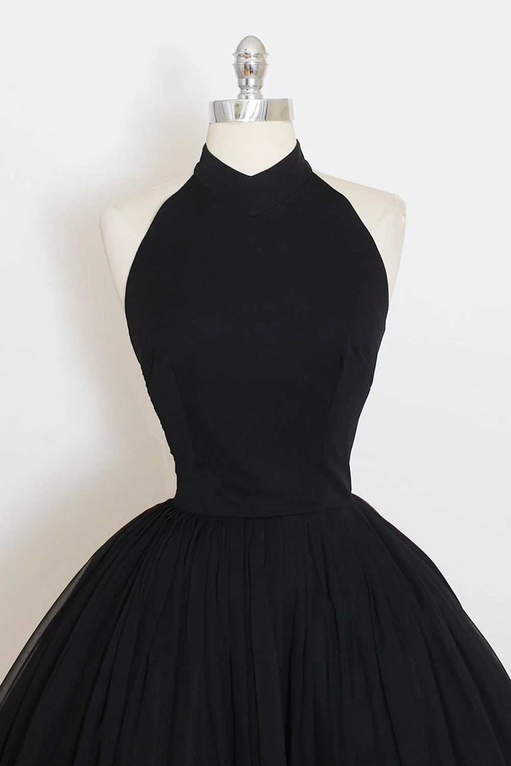 Black Chiffon Knee-length Skirt 
