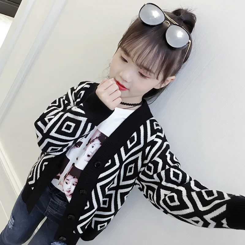 cutest sweaters 2018