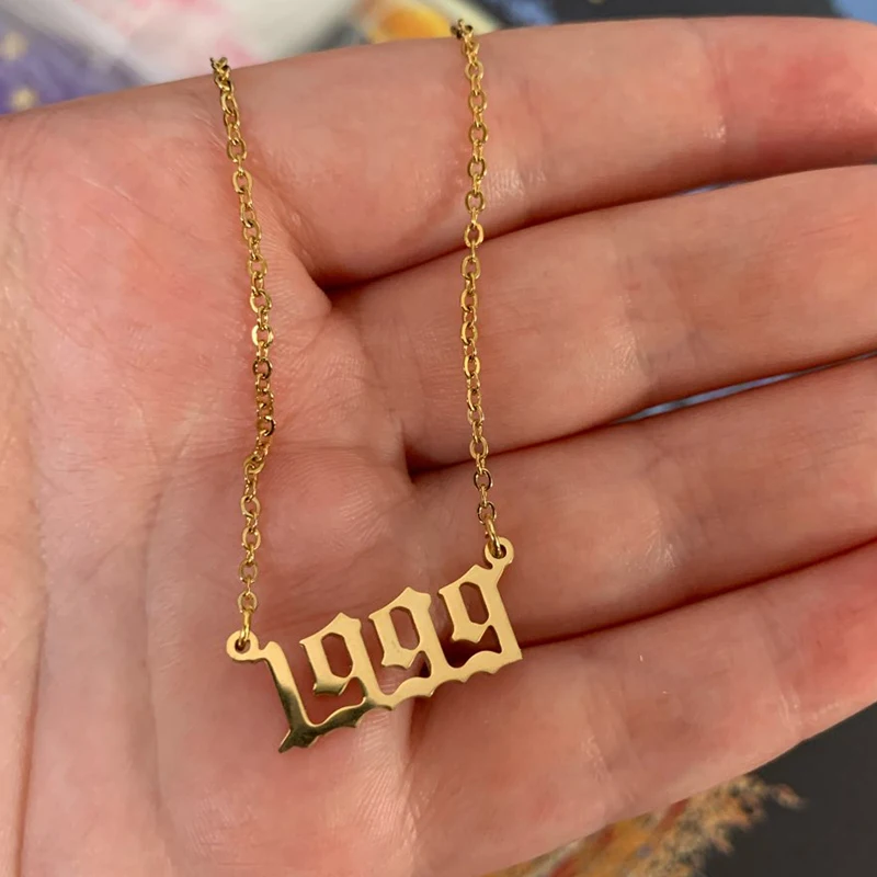 קנו שרשראות ותליונים | Custom Jewelry 